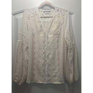 Fever Women Long Sleeve Boho Sheer Crochet Lace Top V-Neck Pullover Size L Beige